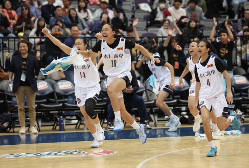 永仁第三。高中體總提供