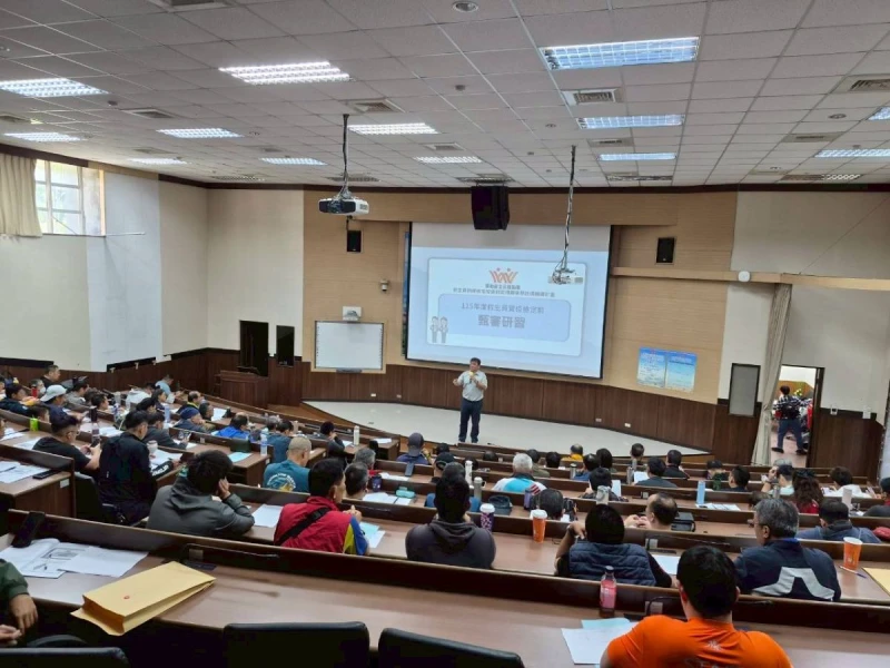 今年已開放持有限期內之各級救護技術員證書或衛生福利部核可之急救證書者，文件審查通過後可免測對應之急救項目測驗 。運動部提供