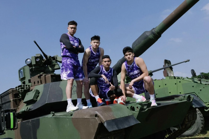 本週末攻城獅球員將披上紫色迷彩戰袍,展現捍衛主場的堅毅決心。官方提供