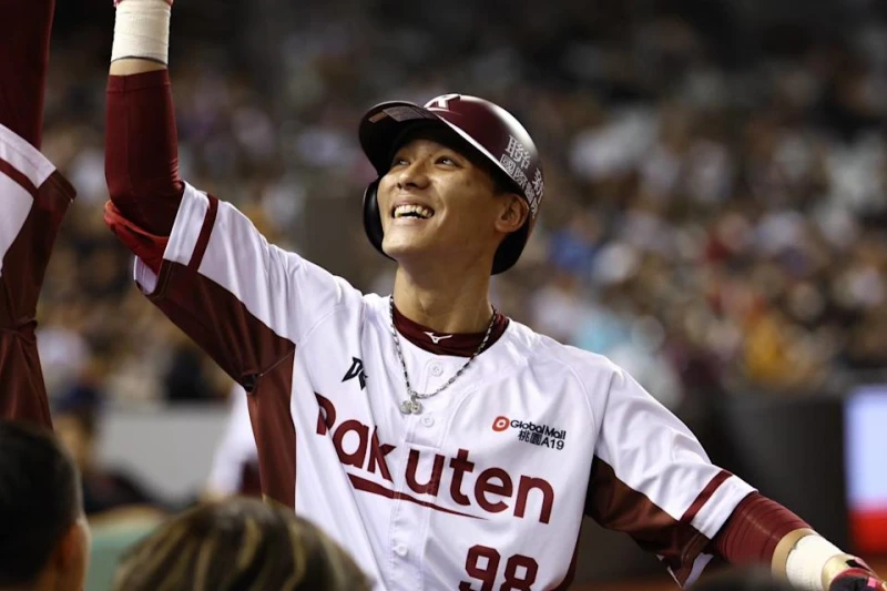 陳晨威。樂天桃猿提供