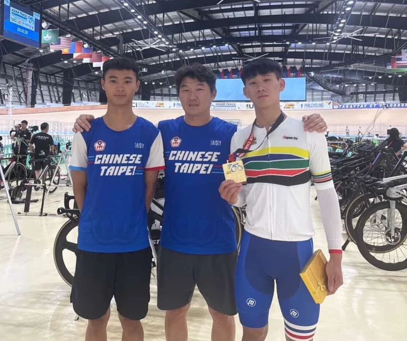 林宜寬(右)奪下3金。林昆鴻攝