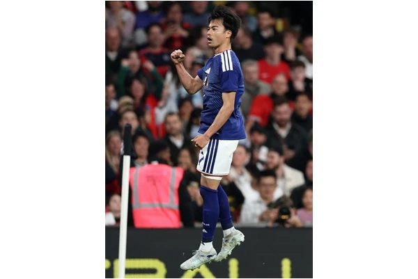 效力於英超的三笘薰成功對英格蘭進致勝球。資料照片