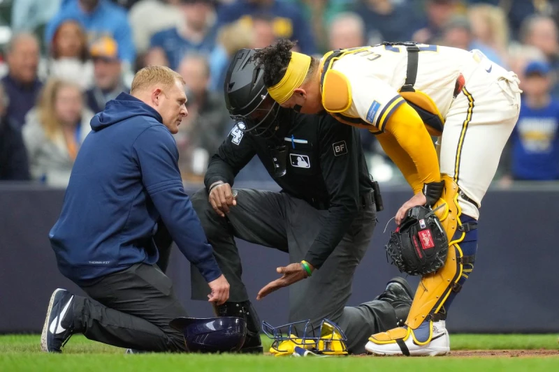 資深裁判巴克諾(CB Bucknor)今天又再度登上媒體版面。法新社