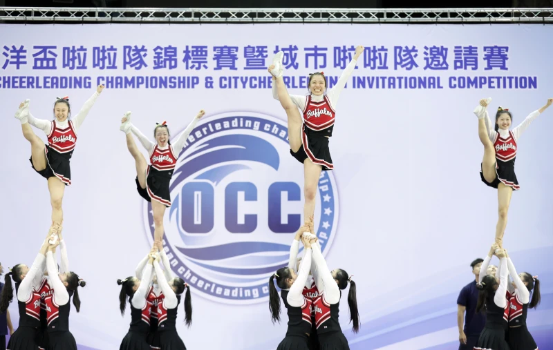 日本帝京大學Buffalos表現依舊完美獲三連霸。中華民國啦啦隊總會提供