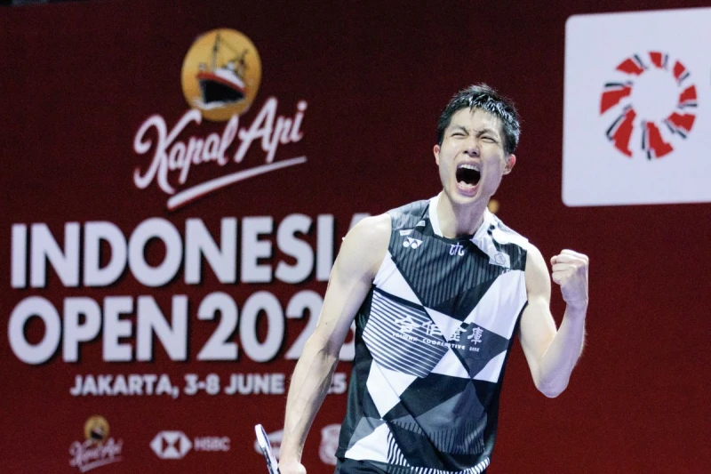 周天成逆轉重返亞錦4強。法新社