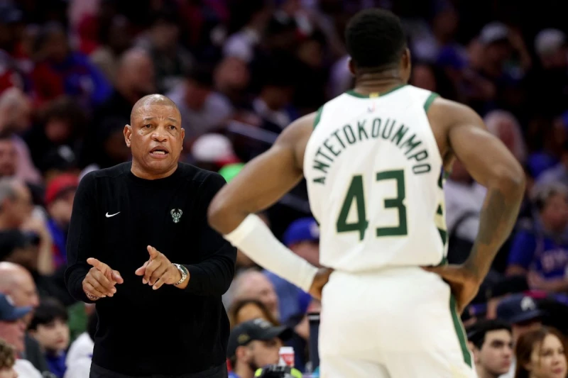NBA知名教頭「老河流」瑞佛斯(Doc Rivers)本季無緣帶領公鹿晉級季後賽將卸任公鹿總教練一職。法新社
