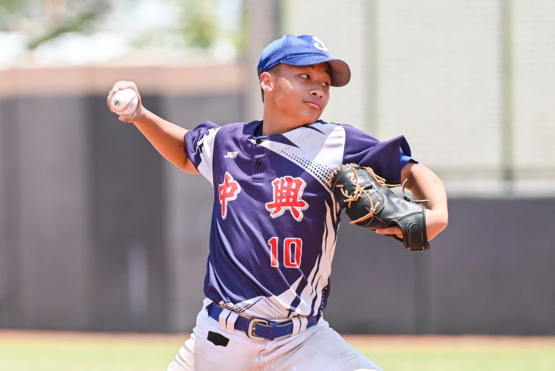 蔡晨奕守住1分差。臺灣世界少棒聯盟提供