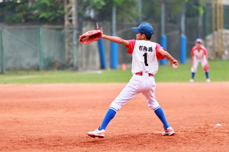 陳韋綸後援穩守。學生棒聯提供