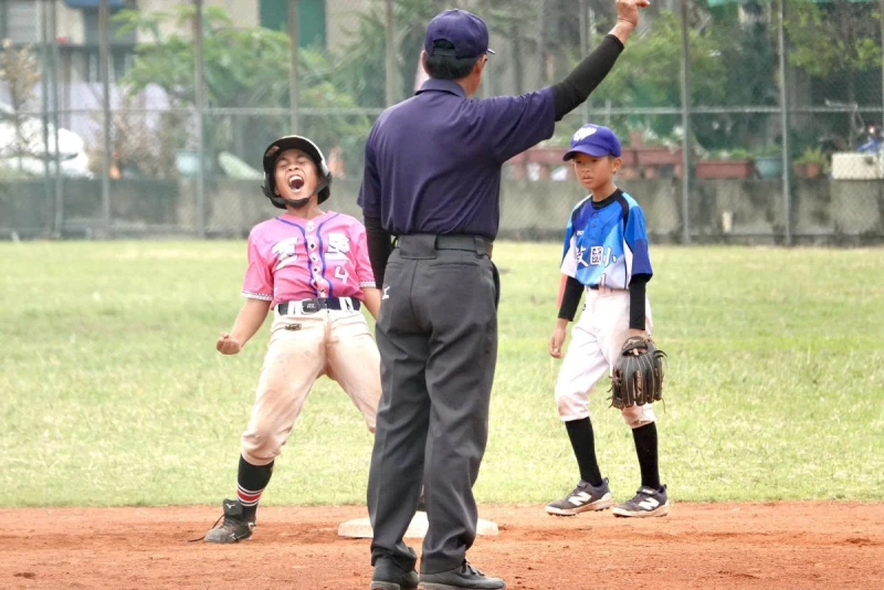 廖馨隆全隊唯一安打關鍵一擊。學生棒聯提供