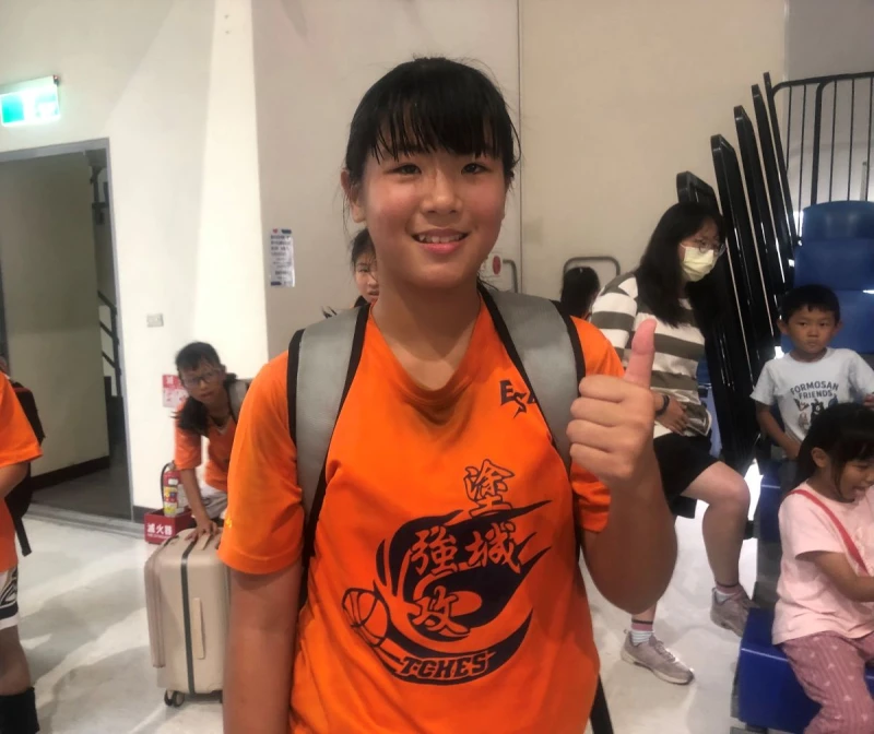 塗城飆13分的周庭語應會進台中忠明高中的國中部。大會提供