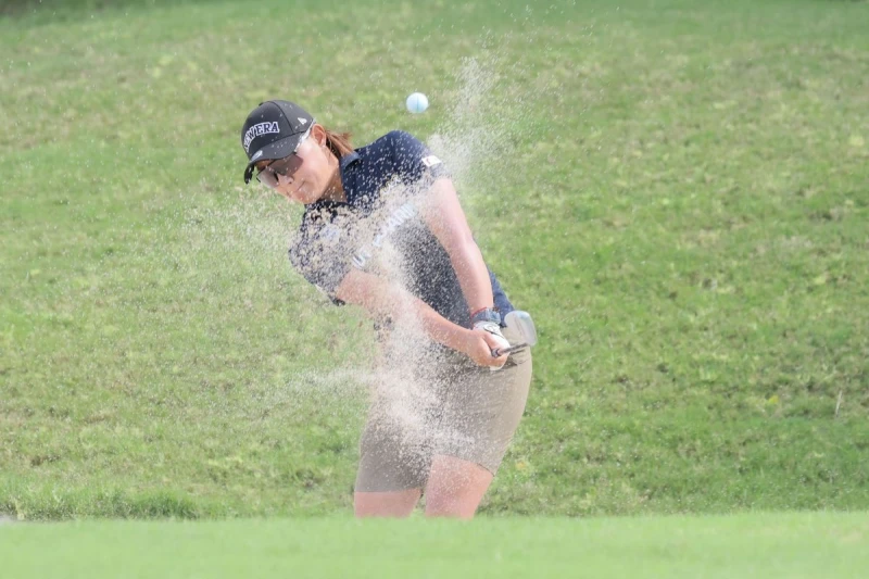 日本選手野澤真央以兩回合總桿142桿-2暫居第二。大會提供