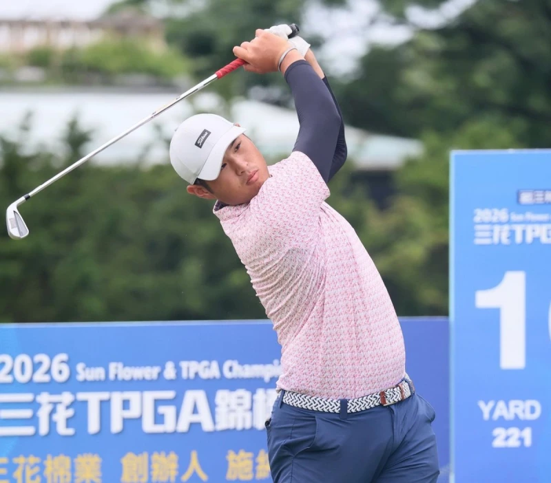 第二回合蔡凱任72.68兩天以-4暫列第二。鍾豐榮攝影
