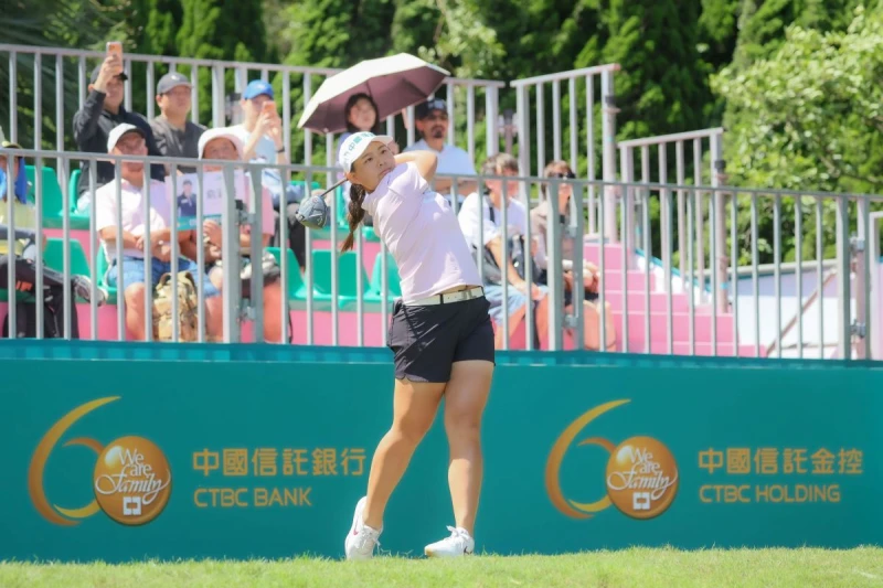 中國信託女子高爾夫之星俞涵軒以三回合總桿221桿5並列第三。大會提供
