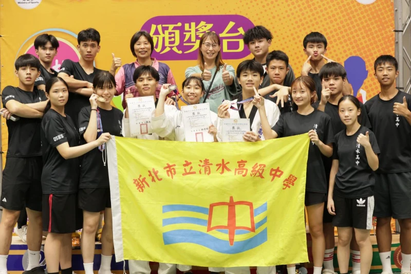 清水高中首日就摘下1金1銀1銅。中華中小學跆拳道聯合總會提供