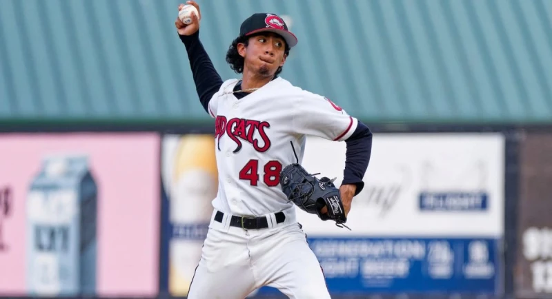 密爾瓦基釀酒人一名備受矚目的新秀，涉嫌對隊友赫南德茲（Melvin Hernandez，見圖）做出霸凌行為。法新社