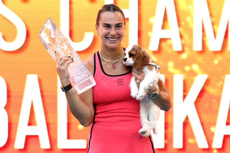 世界球后莎芭蓮卡(Aryna Sabalenka)懇求溫網解除禁狗令。法新社