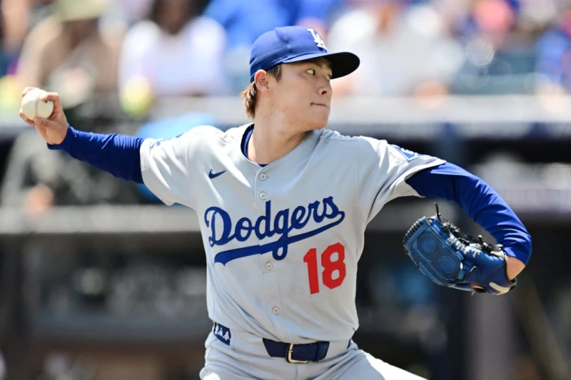 山本由伸戰11勝6敗，防禦率2.72，上場先發客場對大都會主投6局1責失拿下勝投。法新社