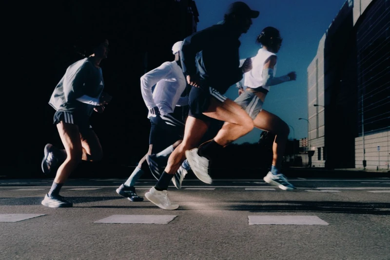 adidas推出全新 Adizero Evo Sl Taipei 台北城市限定款。官方提供