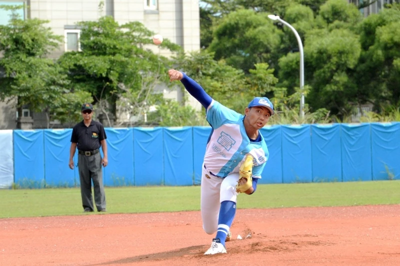 深見一騎5局先發勝。大會提供
