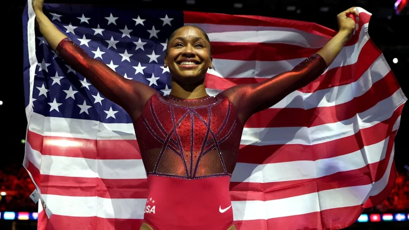 美國體操選手布雷克利(Skye Blakely)於週五在荷蘭鹿特丹舉行的體操世界錦標賽奪下生涯首面全能金牌。法新社