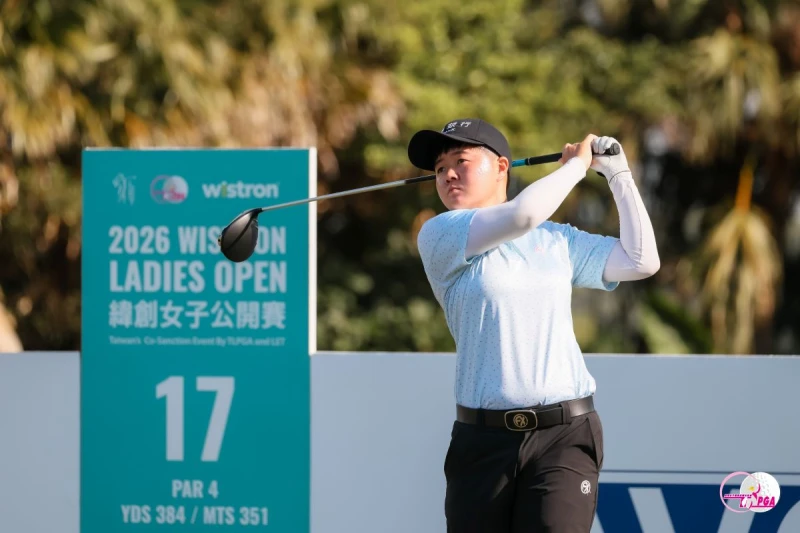 石澄璇以兩回合總桿132桿-12的佳績躍居單獨領先。Tlpga/ 葉勇宏攝